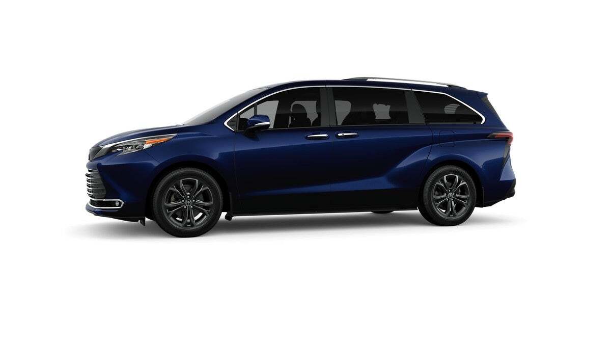 2026 Toyota Sienna Platinum Roseville CA