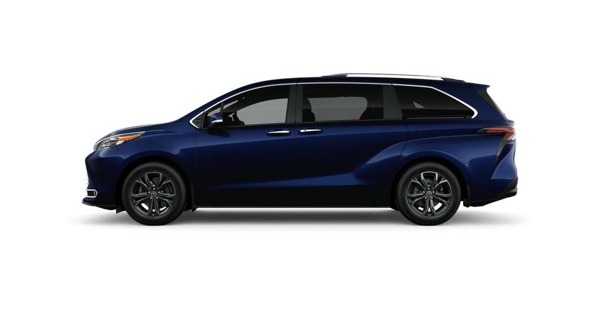 2026 Toyota Sienna Platinum Roseville CA