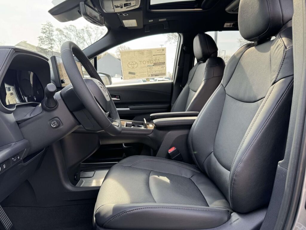 2026 Toyota Sienna Platinum Stafford VA