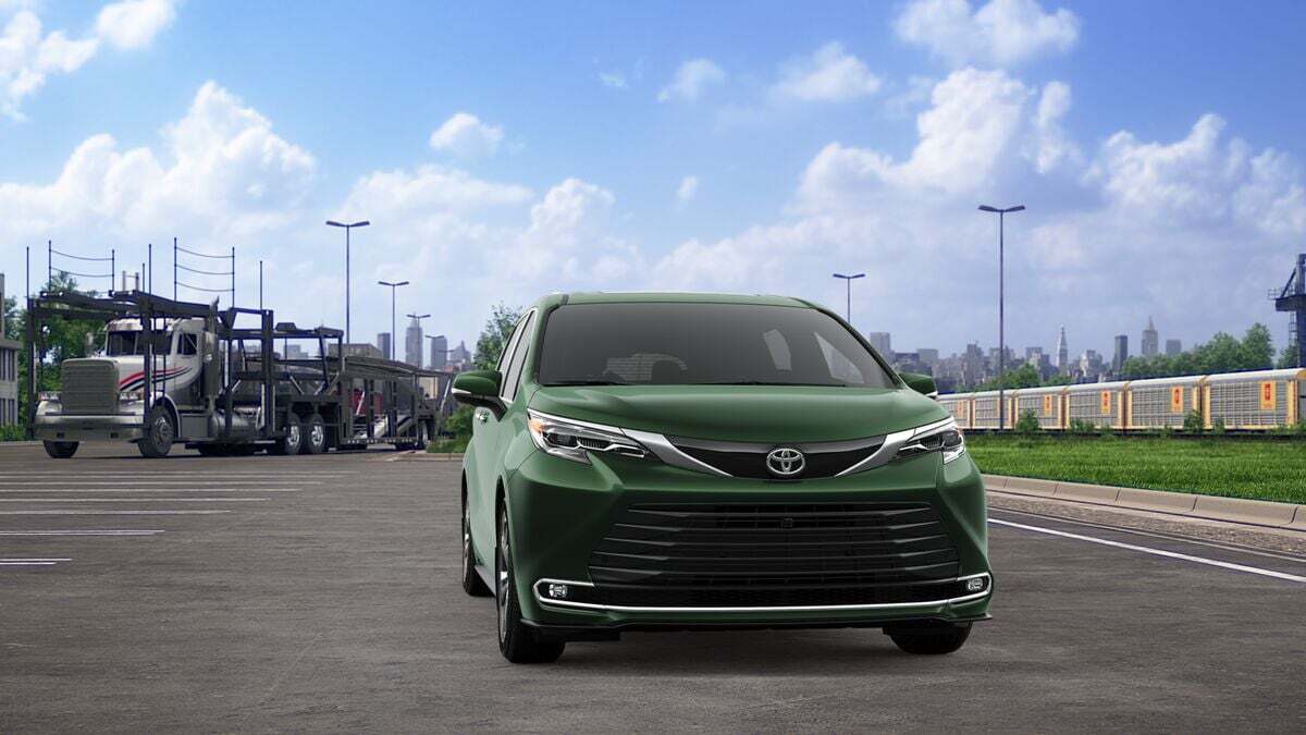 2026 Toyota Sienna Platinum Laurel MD