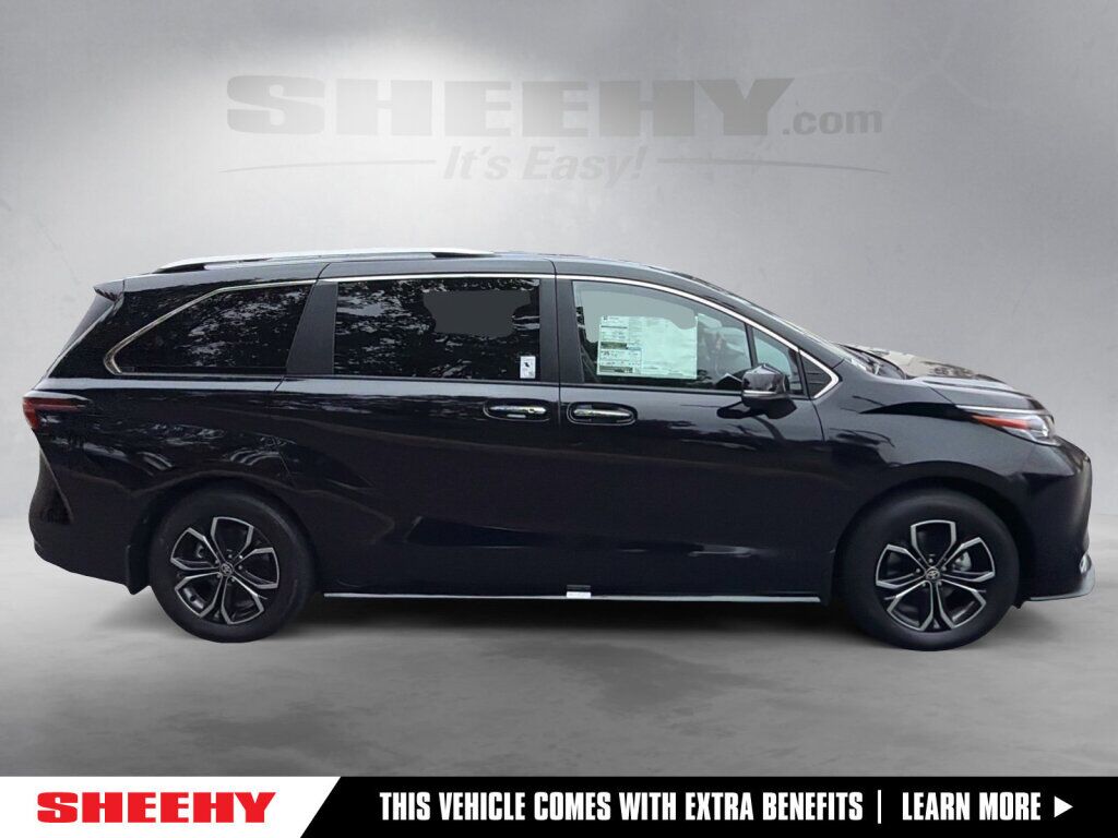 2026 Toyota Sienna Platinum