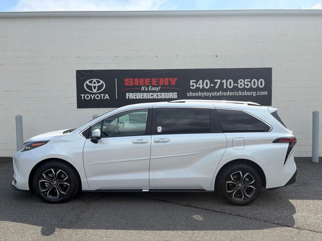 2026 Toyota Sienna Platinum