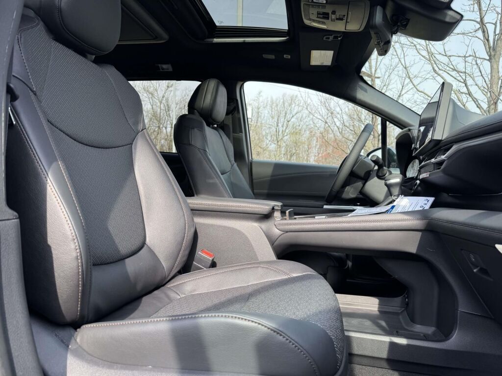 2026 Toyota Sienna Platinum Fredericksburg VA