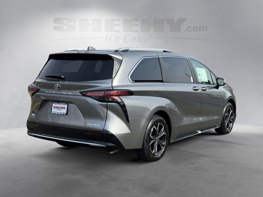 2026 Toyota Sienna Platinum Fredericksburg VA
