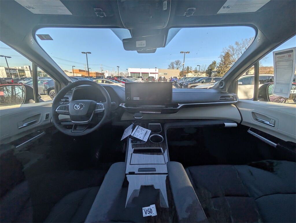 2026 Toyota Sienna Platinum Cockeysville MD