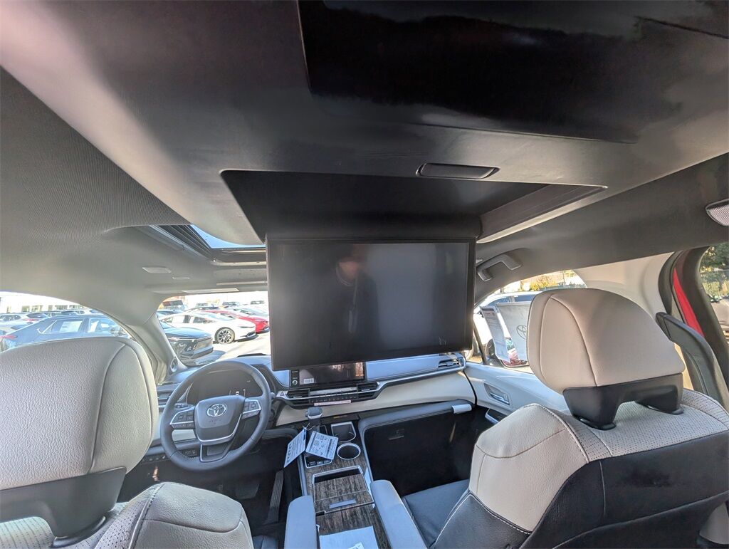 2026 Toyota Sienna Platinum Cockeysville MD