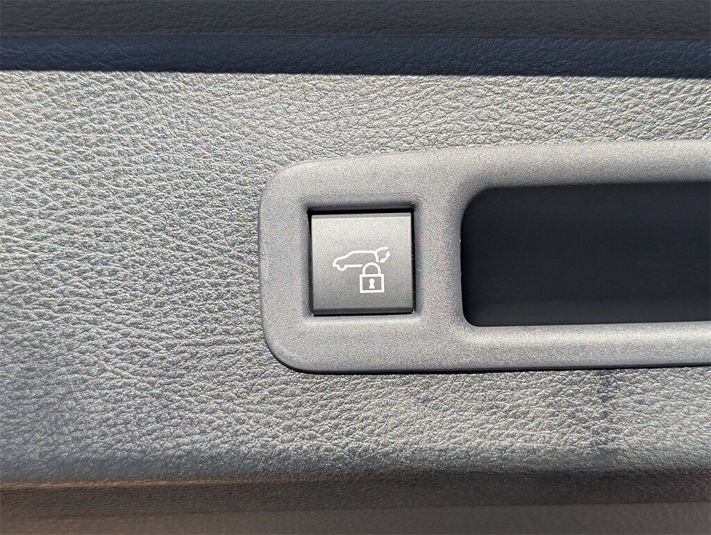 2026 Toyota Sienna Platinum Cockeysville MD