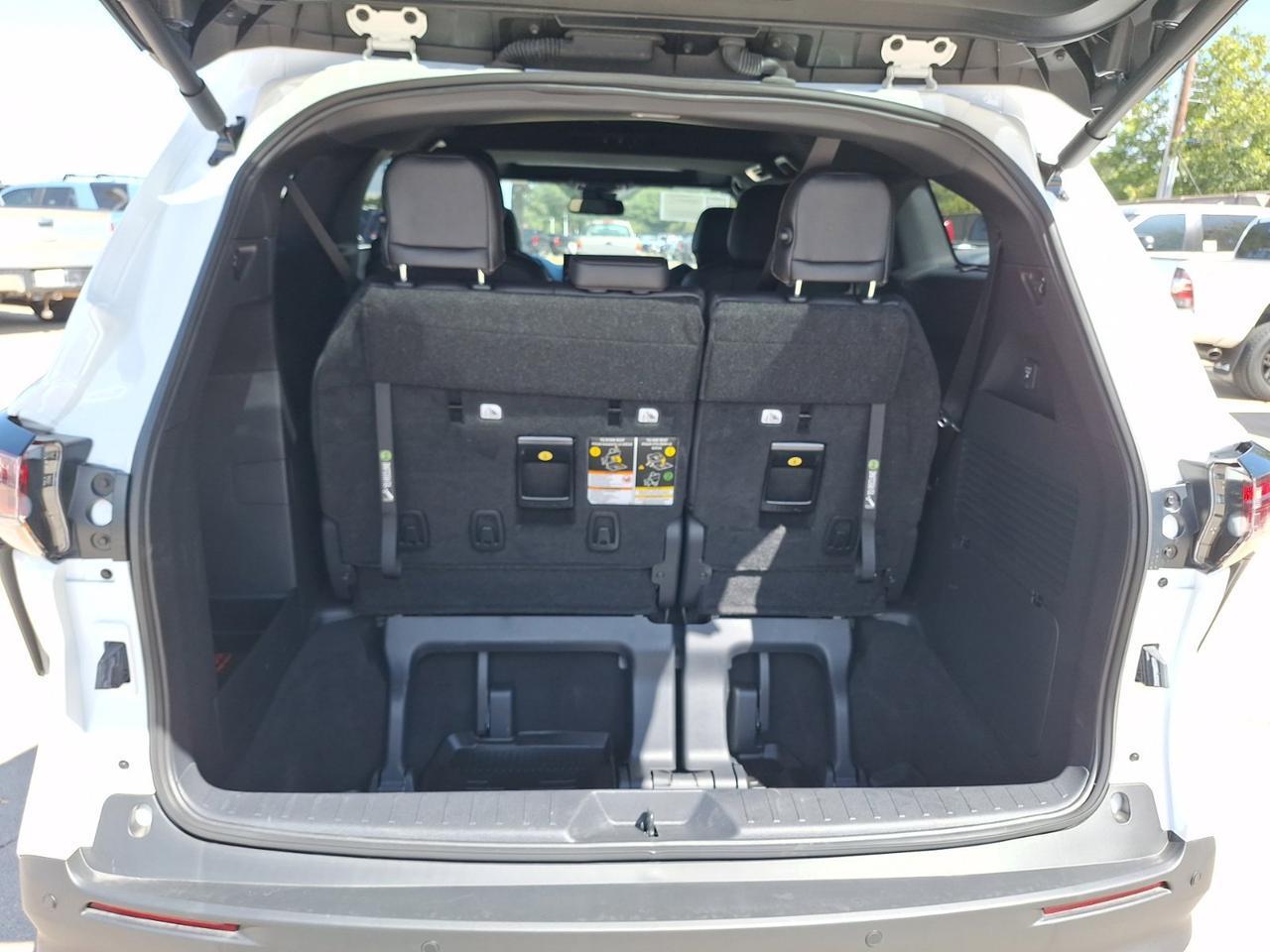 2026 Toyota Sienna Woodland Edition Hurst TX