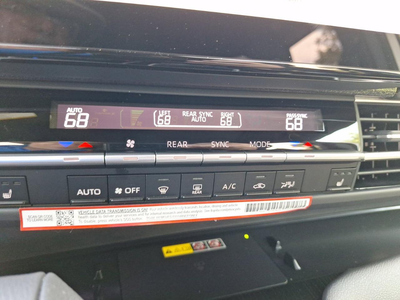 2026 Toyota Sienna Woodland Edition Hurst TX