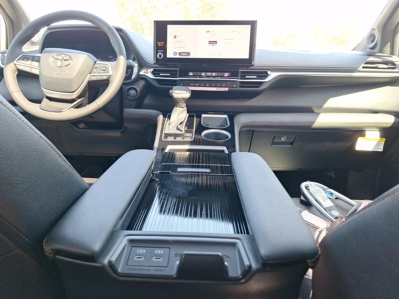 2026 Toyota Sienna Woodland Edition Hurst TX