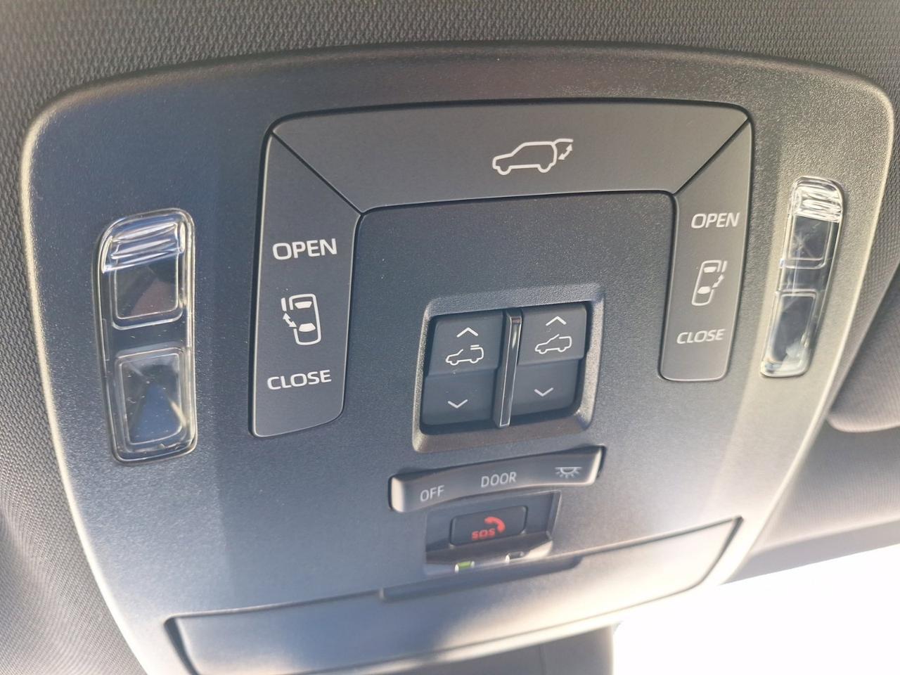 2026 Toyota Sienna Woodland Edition Hurst TX