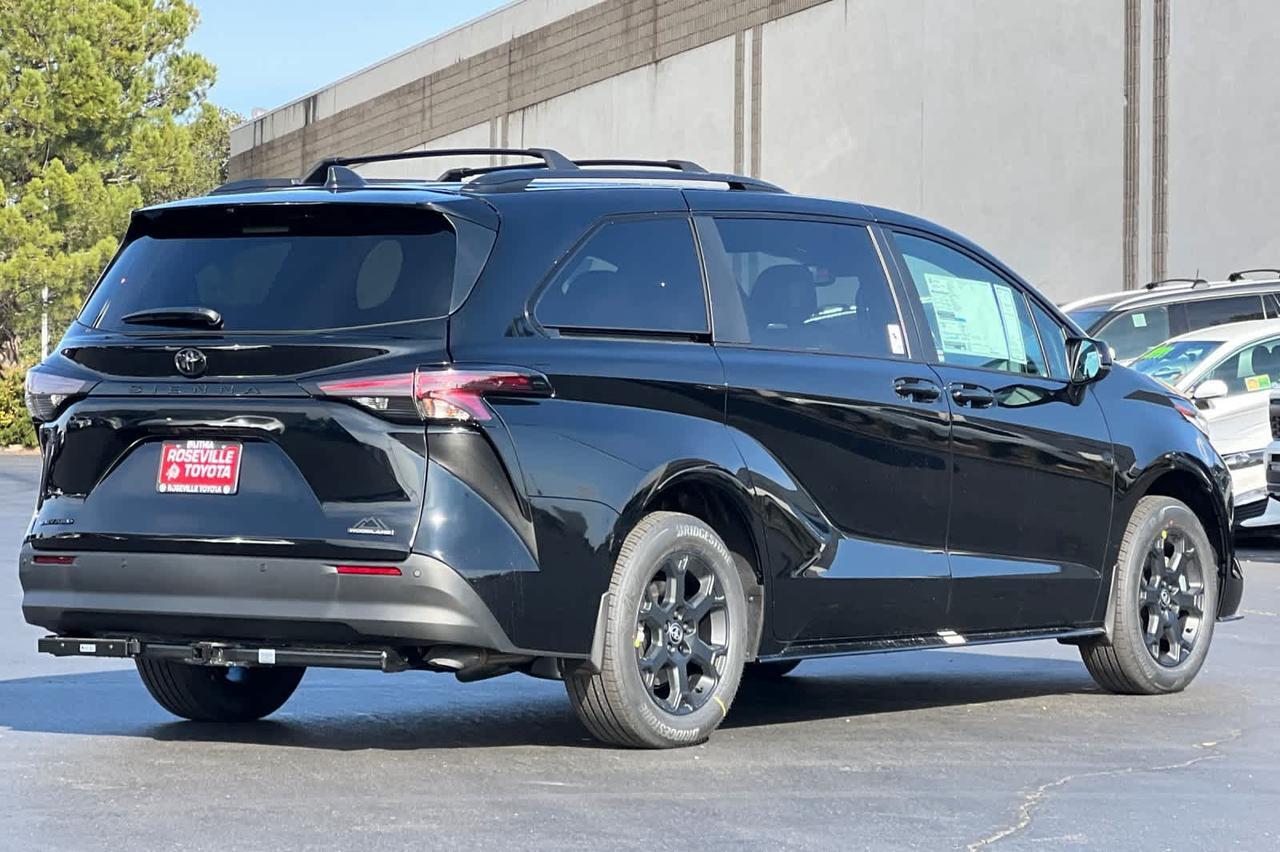 2026 Toyota Sienna Woodland Edition