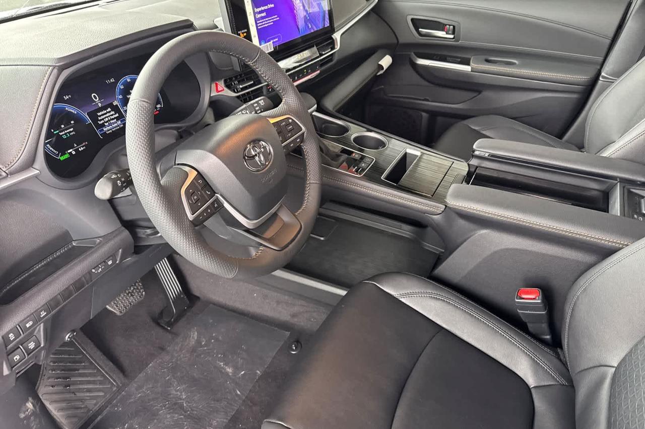 2026 Toyota Sienna Woodland Edition Roseville CA