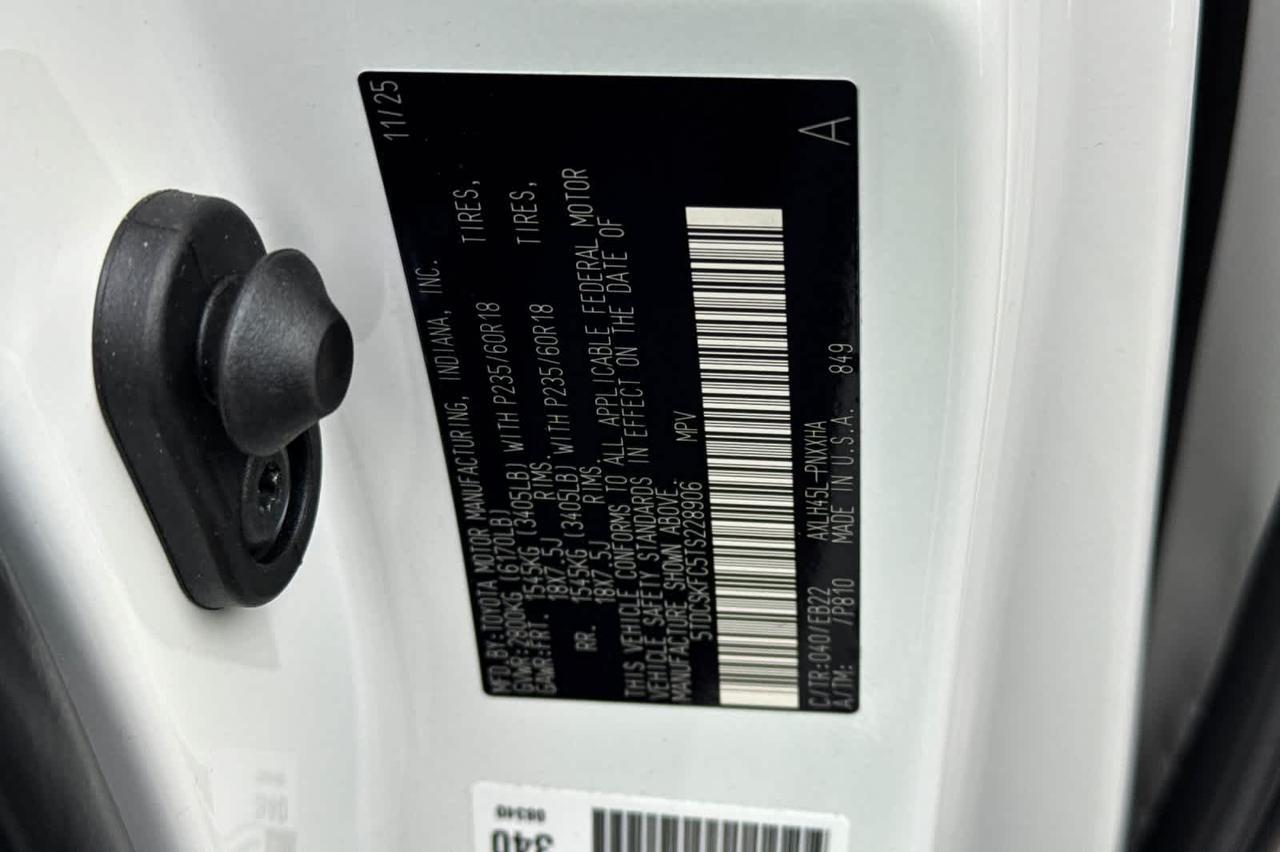 2026 Toyota Sienna Woodland Edition Roseville CA