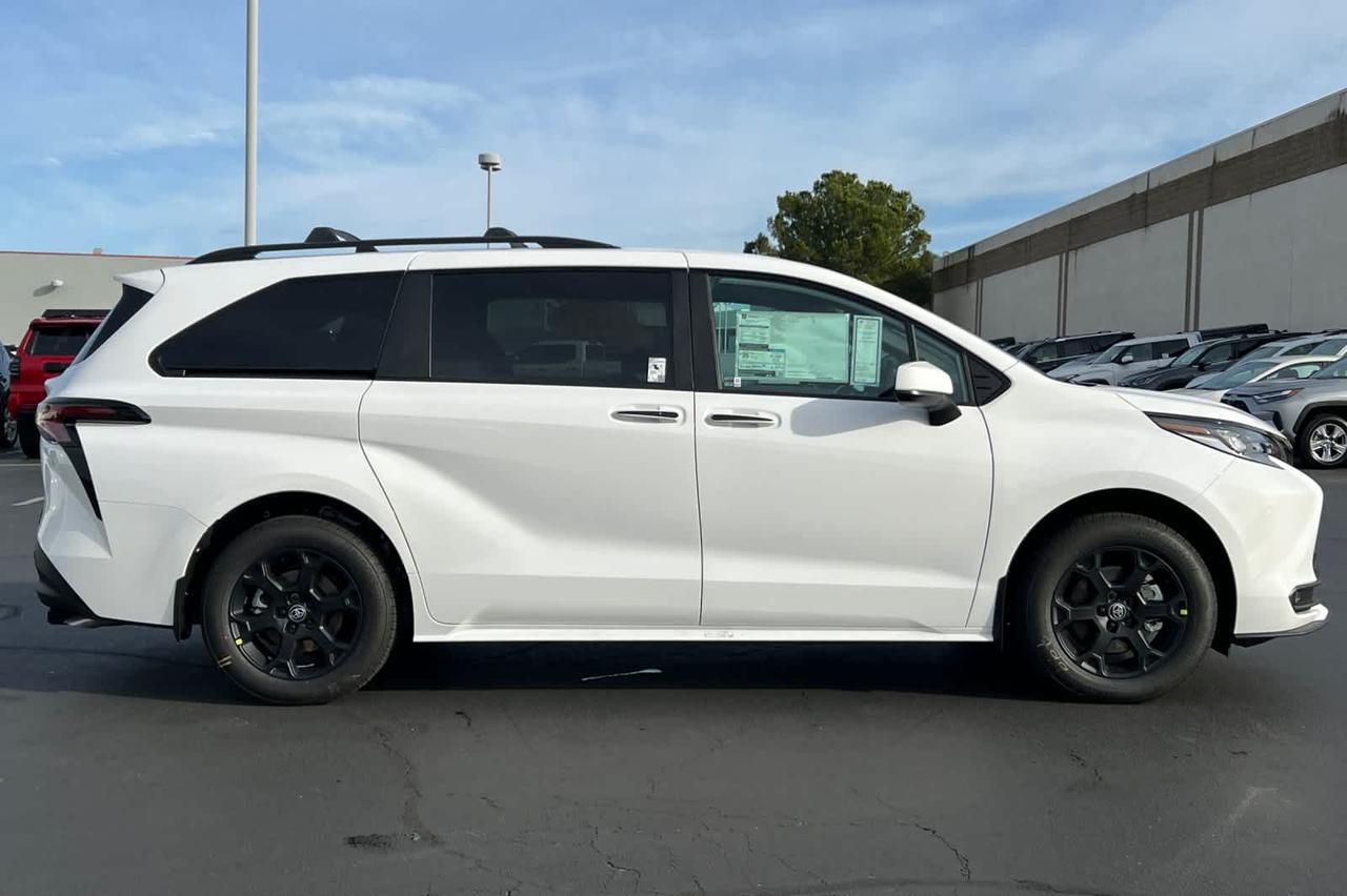 2026 Toyota Sienna Woodland Edition Roseville CA