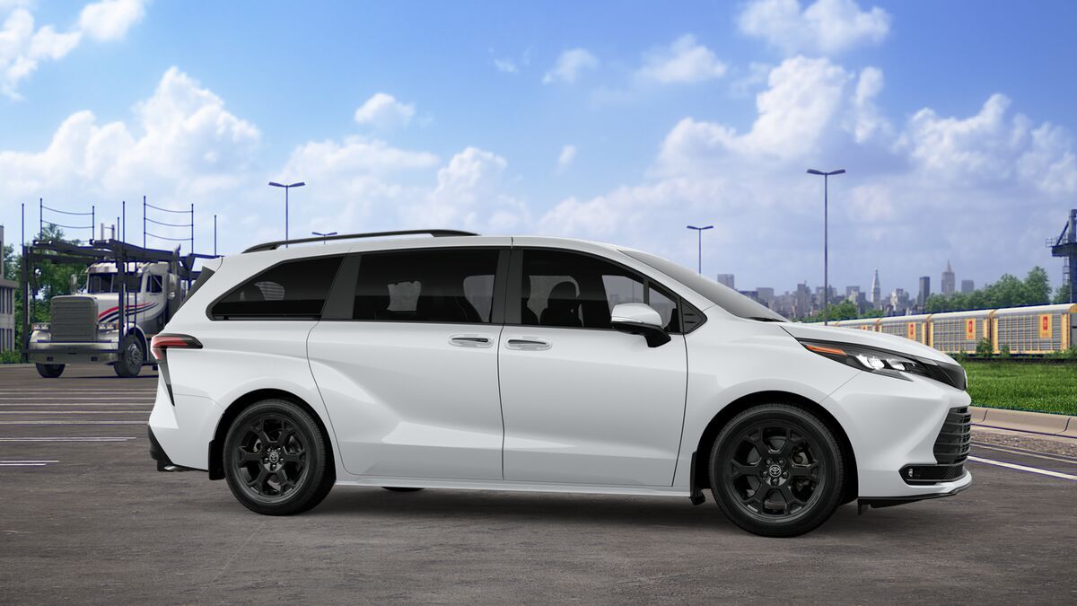 2026 Toyota Sienna Woodland Edition Stafford VA