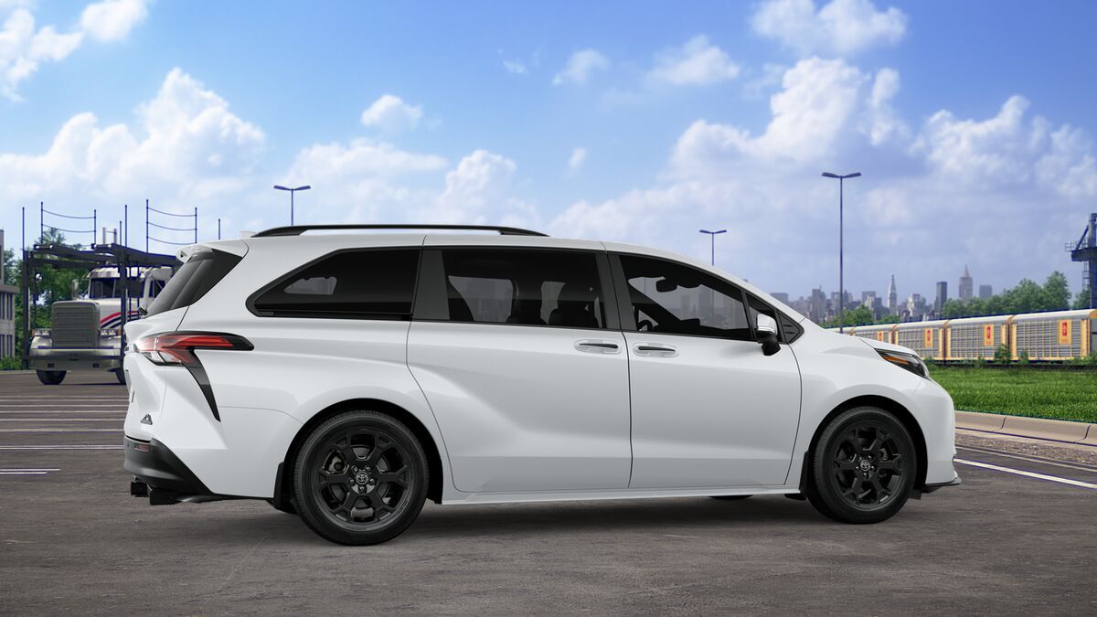 2026 Toyota Sienna Woodland Edition Stafford VA