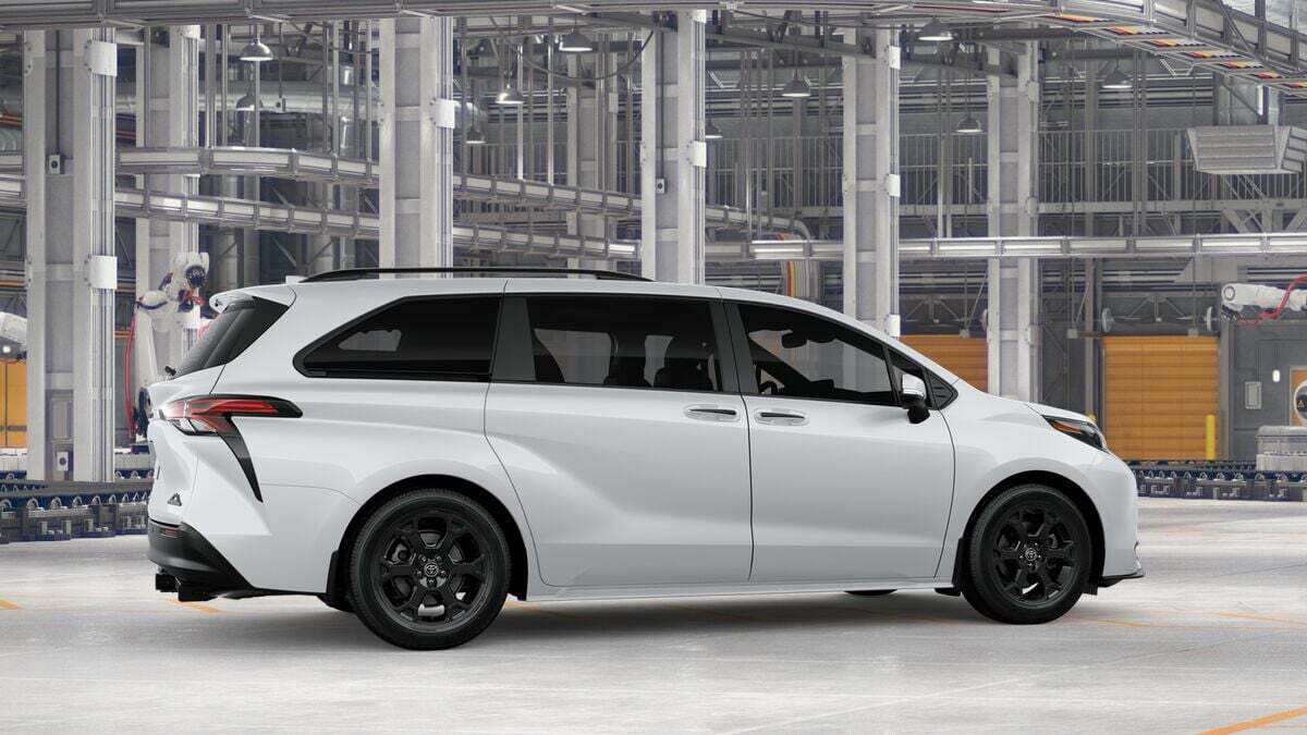 2026 Toyota Sienna Woodland Edition Stafford VA