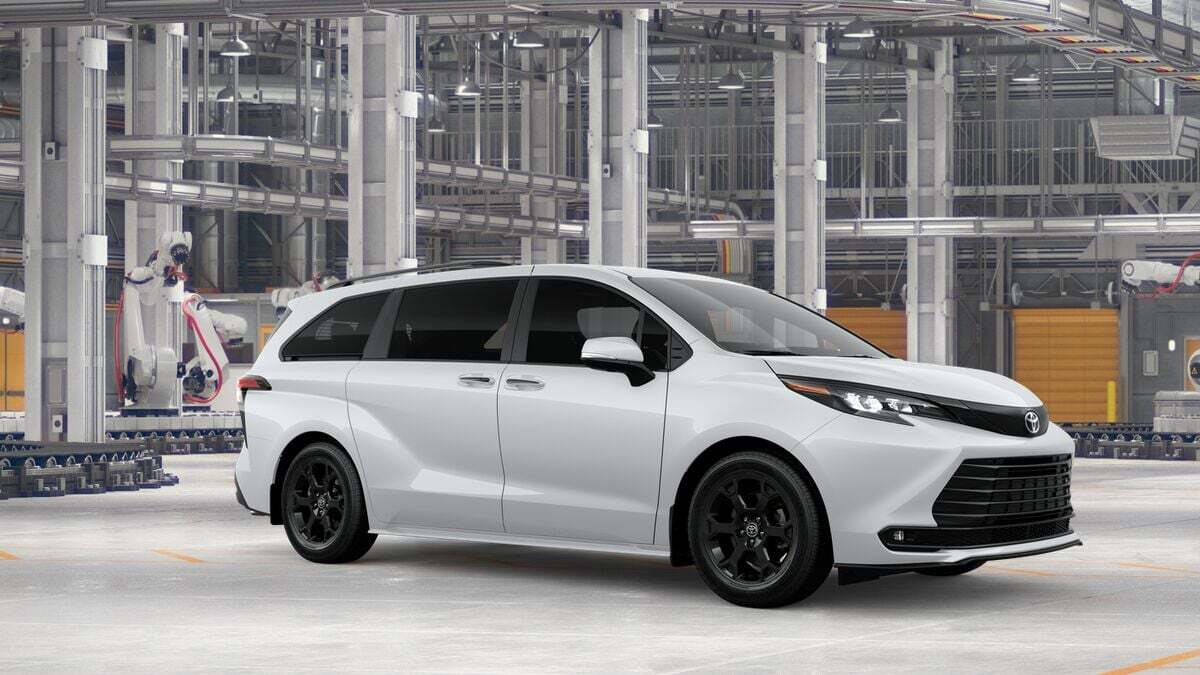 2026 Toyota Sienna Woodland Edition Stafford VA
