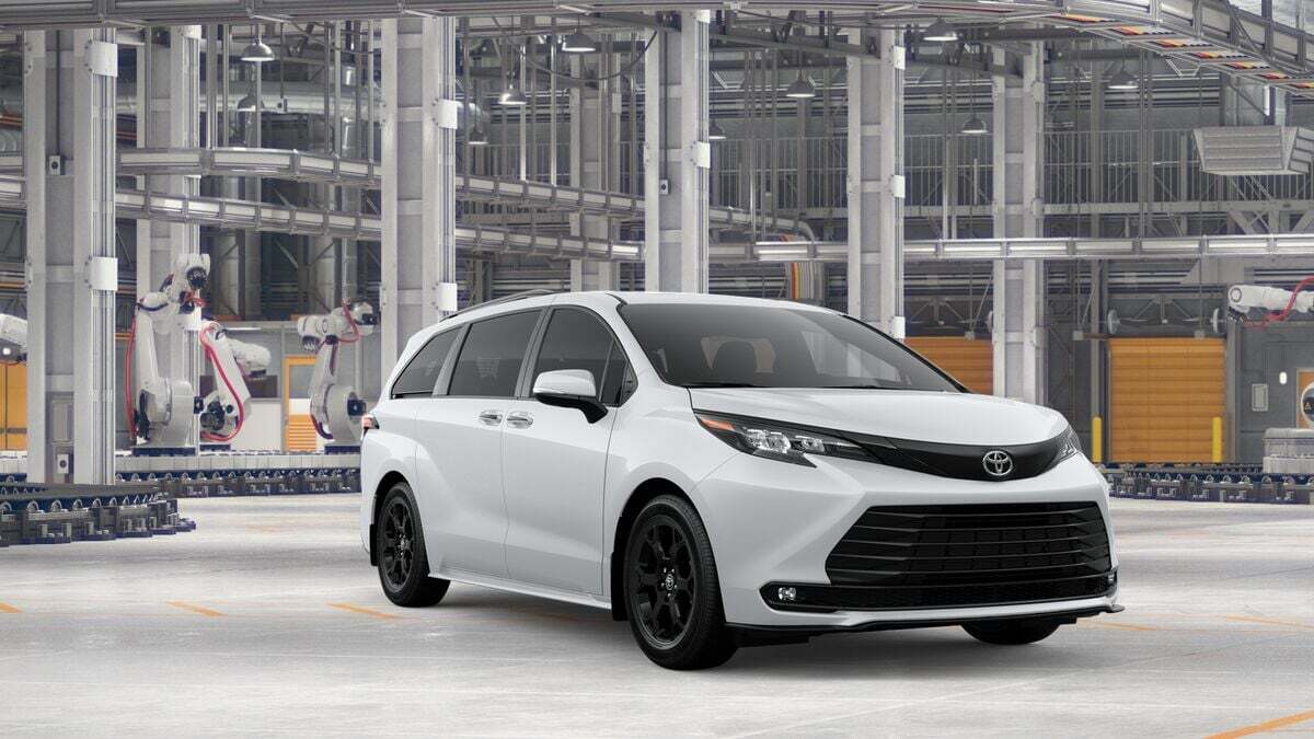 2026 Toyota Sienna Woodland Edition Stafford VA