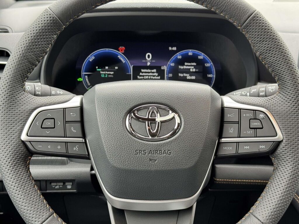 2026 Toyota Sienna Woodland Edition Fredericksburg VA