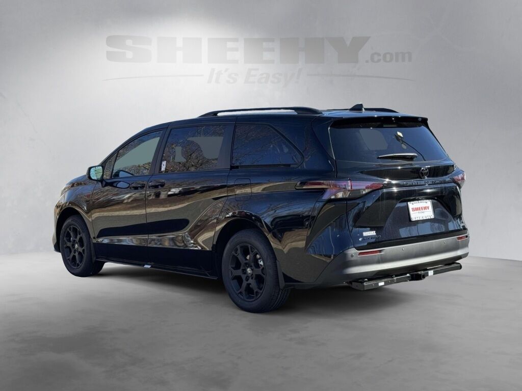 2026 Toyota Sienna Woodland Edition Fredericksburg VA