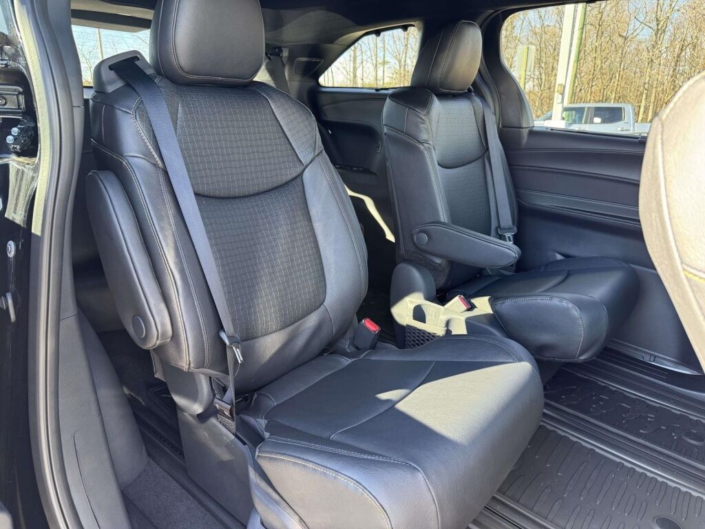 2026 Toyota Sienna Woodland Edition Fredericksburg VA