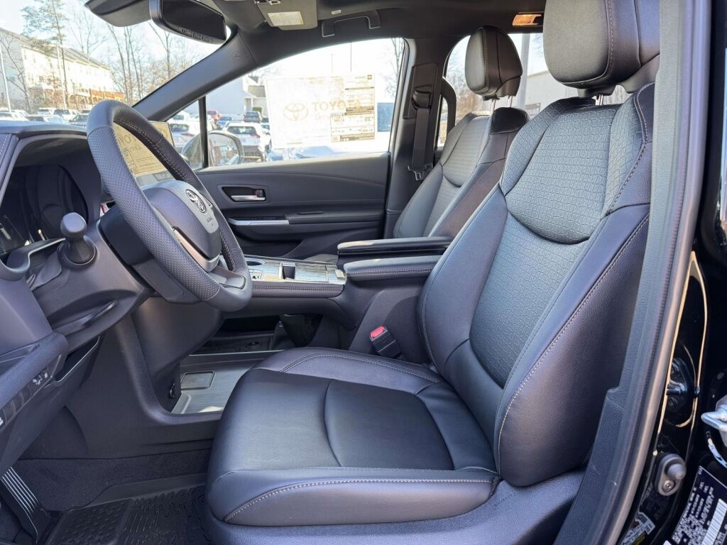 2026 Toyota Sienna Woodland Edition Fredericksburg VA