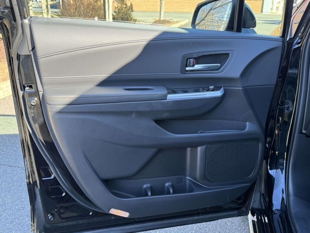 2026 Toyota Sienna Woodland Edition Fredericksburg VA