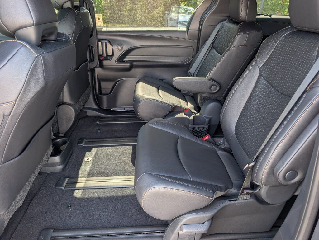2026 Toyota Sienna Woodland Edition Cockeysville MD