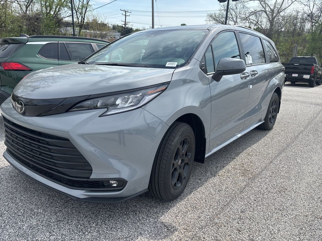 2026 Toyota Sienna Woodland Edition