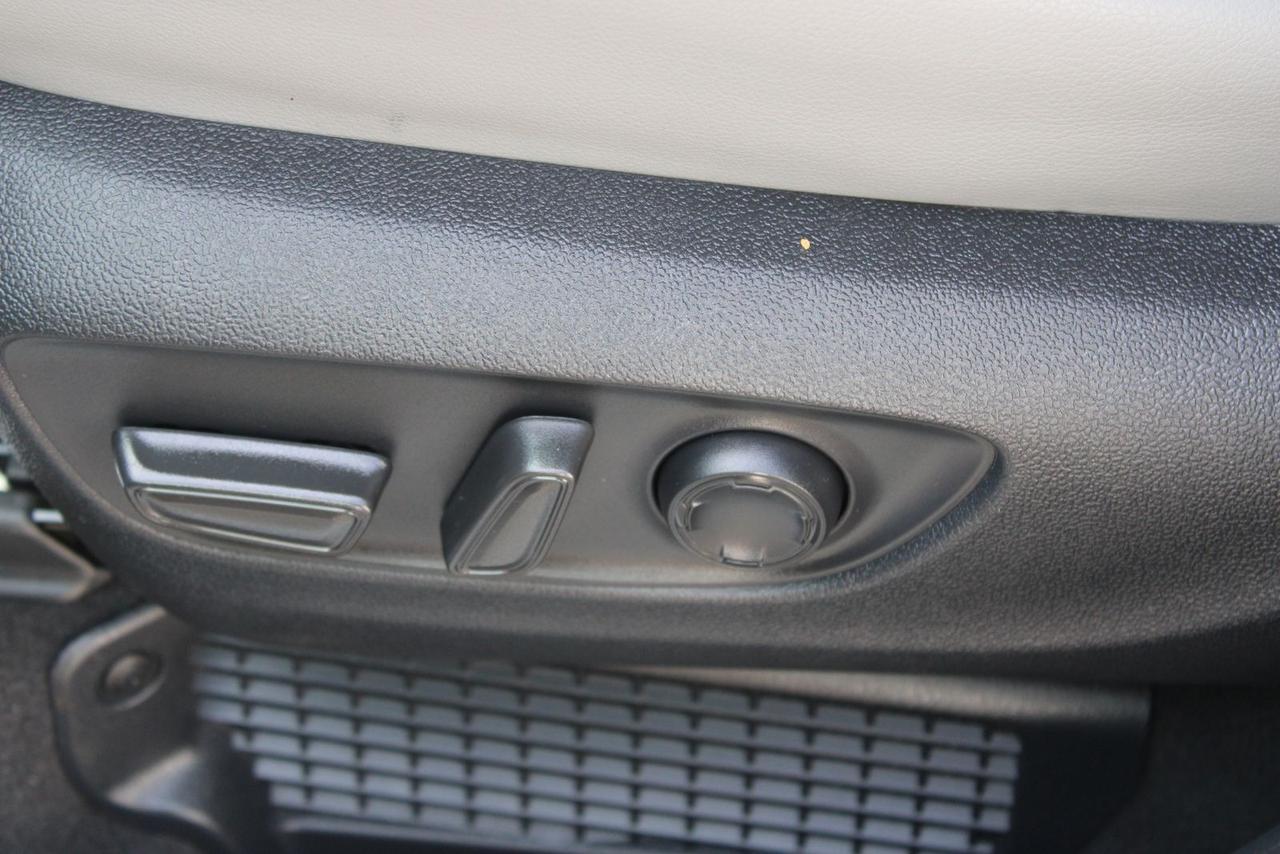 2026 Toyota Sienna XLE 8 Passenger Stafford VA