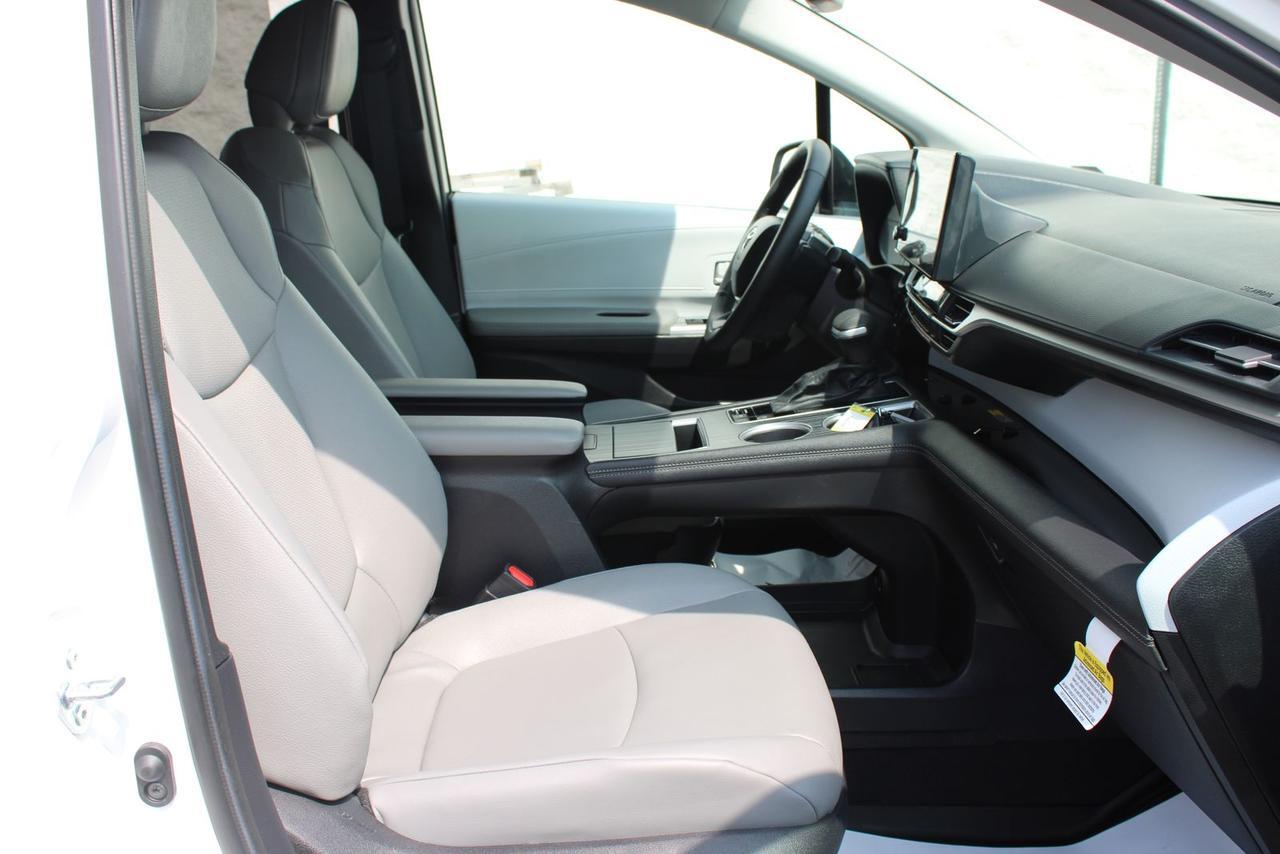2026 Toyota Sienna XLE 8 Passenger Stafford VA