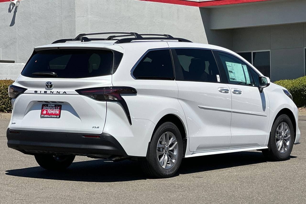 2026 Toyota Sienna XLE