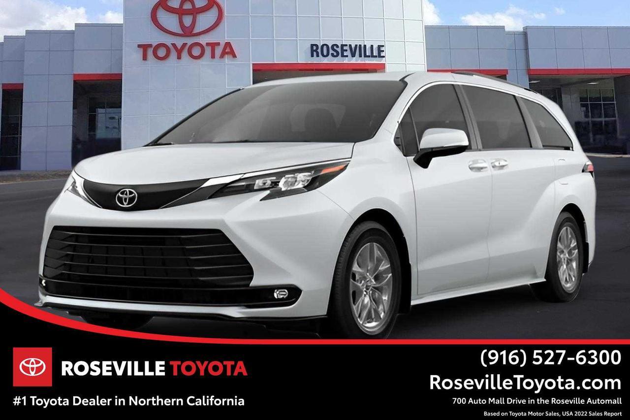 2026 Toyota Sienna XLE