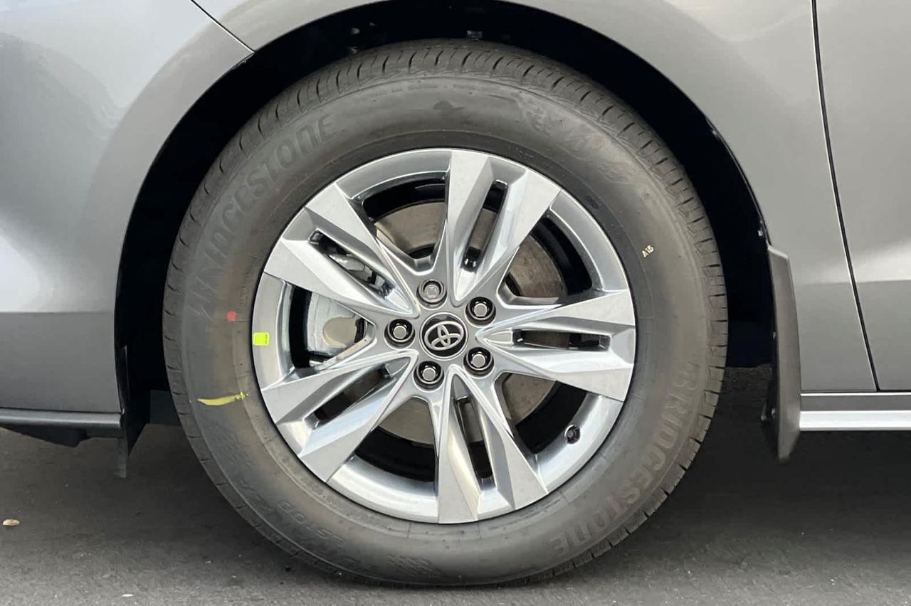 2026 Toyota Sienna XLE Roseville CA