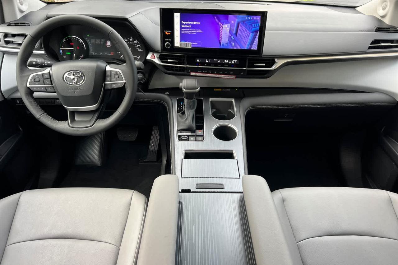 2026 Toyota Sienna XLE Roseville CA