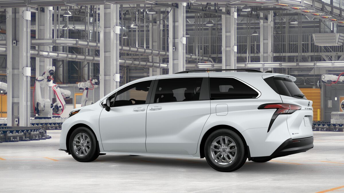 2026 Toyota Sienna XLE Stafford VA
