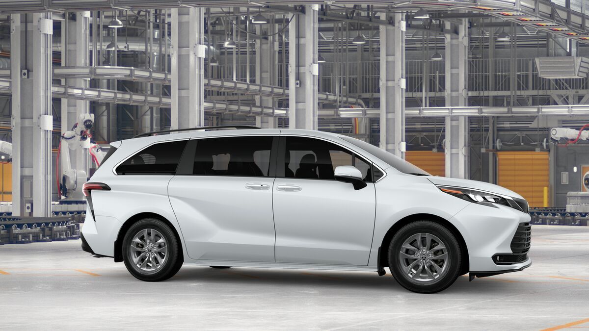 2026 Toyota Sienna XLE Stafford VA