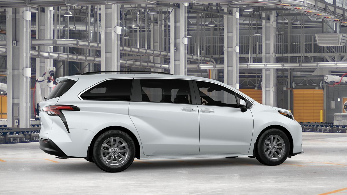 2026 Toyota Sienna XLE Stafford VA