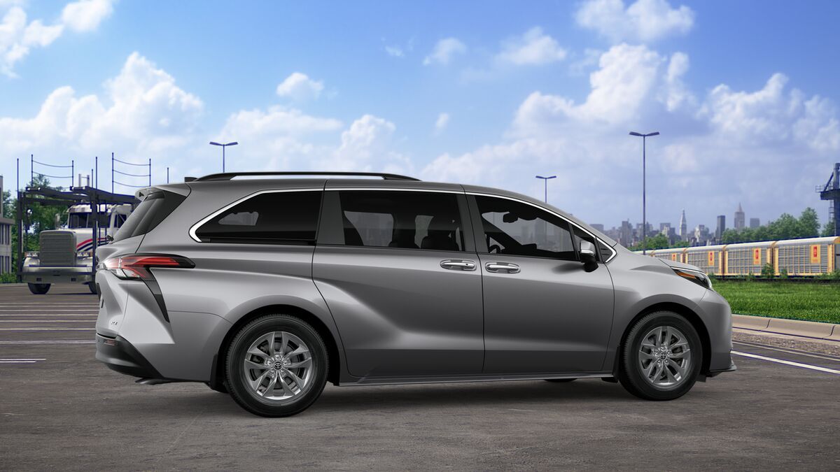2026 Toyota Sienna XLE Laurel MD