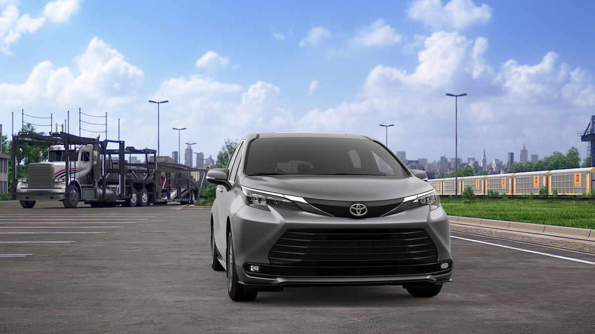 2026 Toyota Sienna XLE Laurel MD