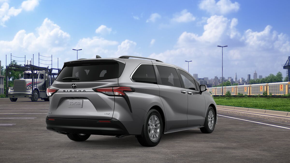 2026 Toyota Sienna XLE Laurel MD