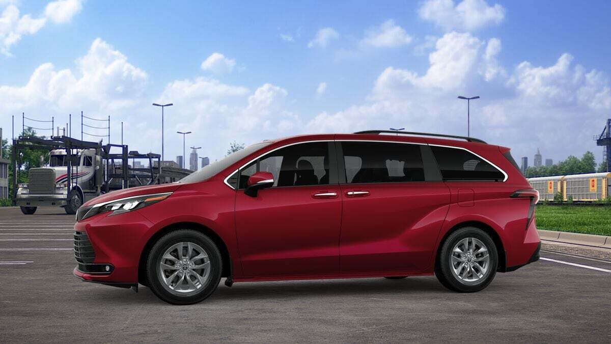 2026 Toyota Sienna XLE Laurel MD