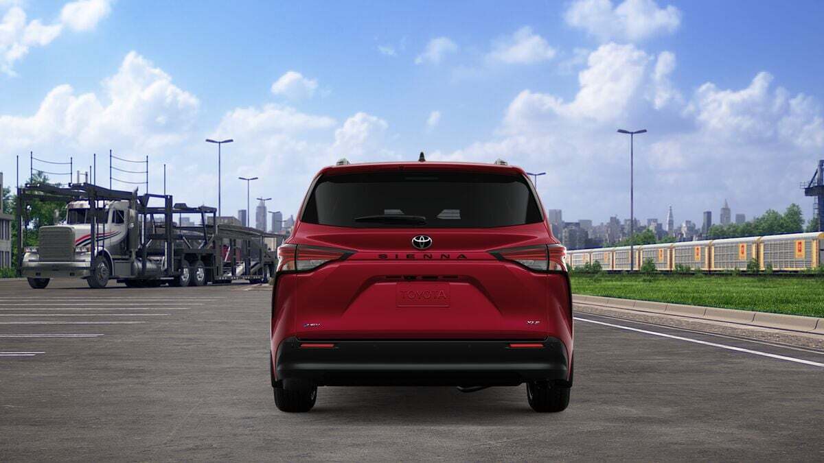 2026 Toyota Sienna XLE Laurel MD
