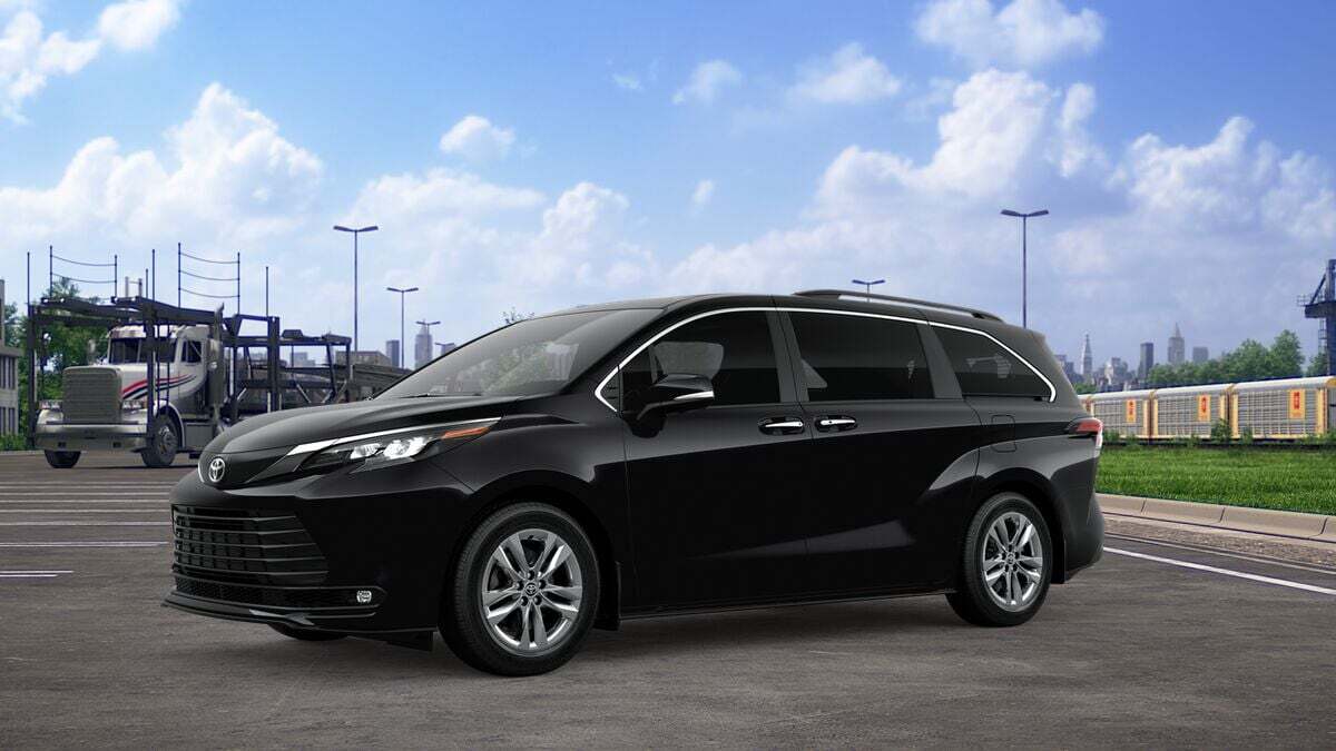2026 Toyota Sienna XLE Laurel MD