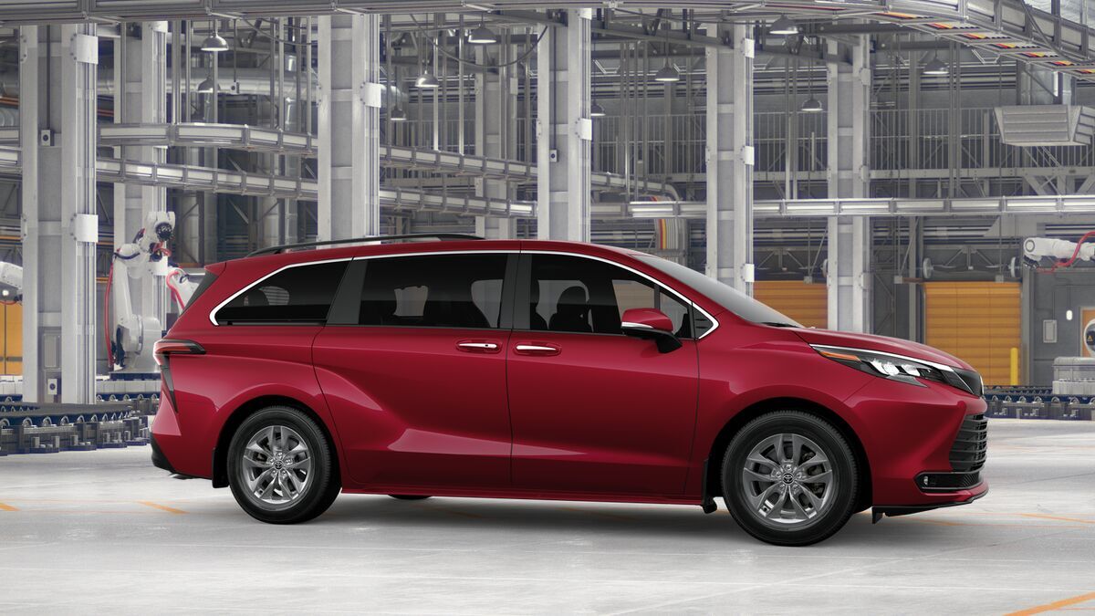 2026 Toyota Sienna XLE Laurel MD