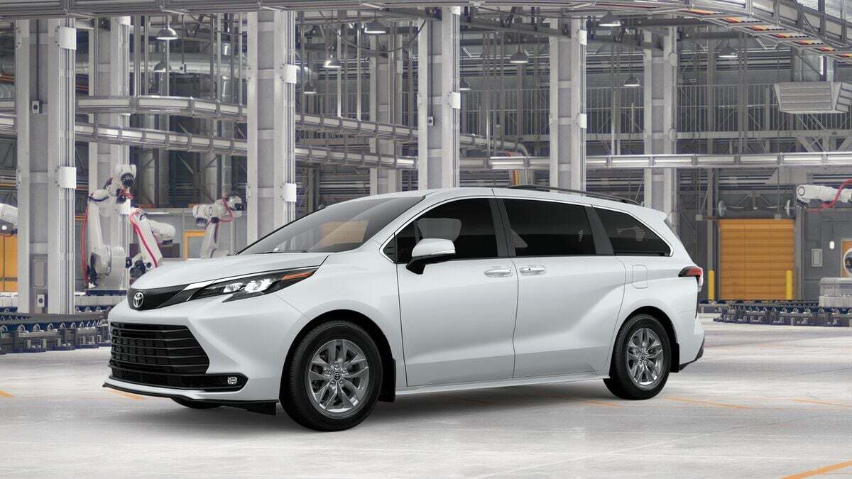 2026 Toyota Sienna XLE Laurel MD