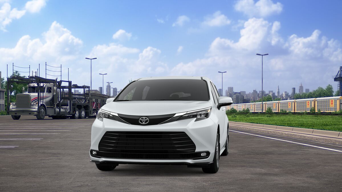 2026 Toyota Sienna XLE Laurel MD