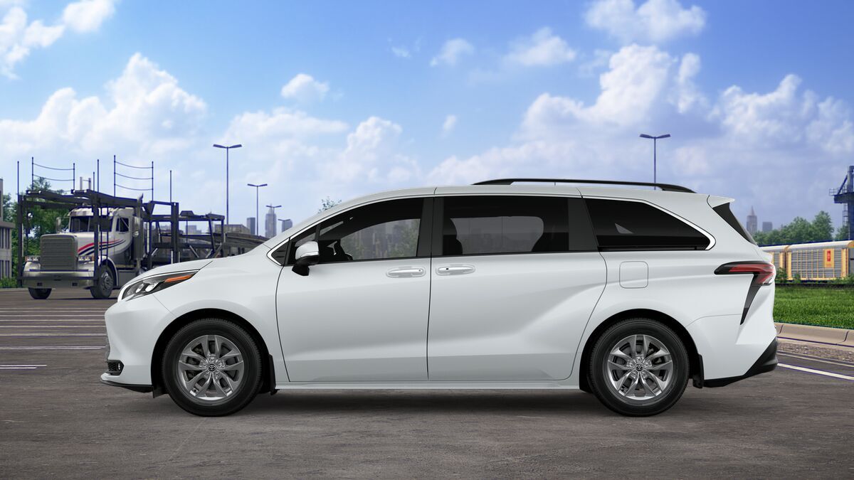 2026 Toyota Sienna XLE Laurel MD